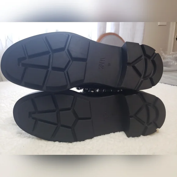 NWT Zara Black Leather Faux Pearl Accents Ankle Boots Size 38 - Picture 11 of 13